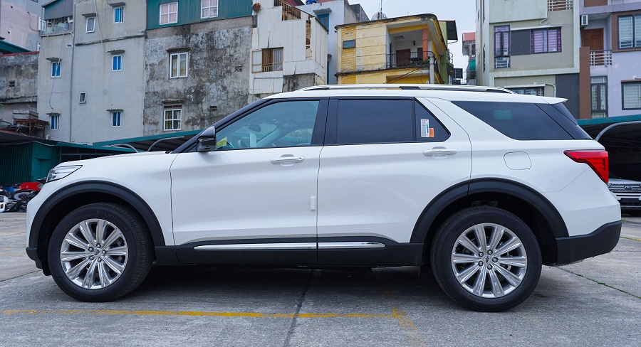 Ford Explorer Limited 2023
